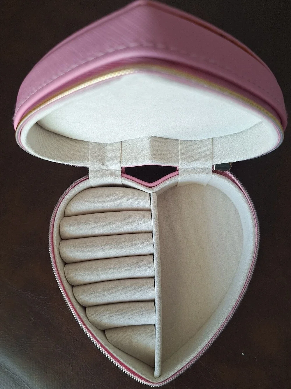 Kendra Scott Heart-Shaped Pink Jewelry Case Compact Travel Organizer 5